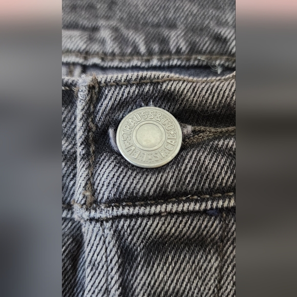 Levis 501 Original Cropped High Rise Jeans - Women's 30x26 - Black Washed - NEW - Picture 7 of 12